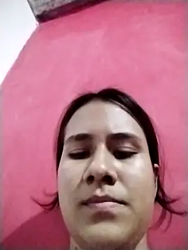 sol_miluna webcam