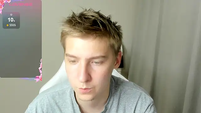 MrSexyCum4U webcam