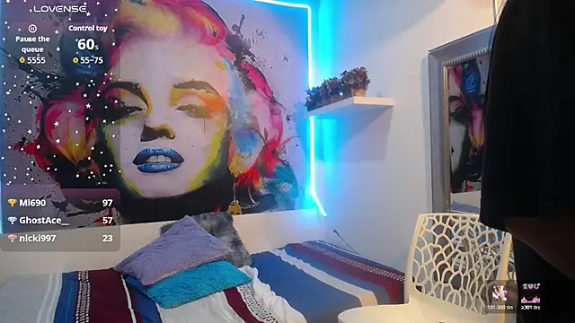 nicol_ross19 webcam