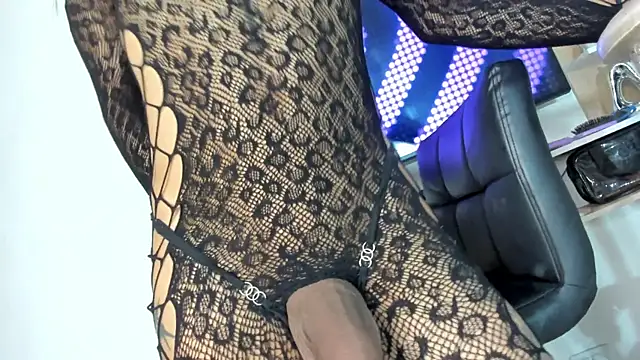 angelasantini0 - Angelasantini0's free webcam - UK Sex Cams
