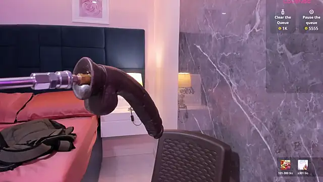 iza_grey webcam