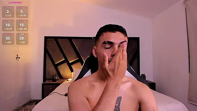 NicoKingg1_ webcam
