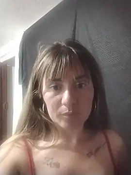 Alicia-thompson webcam