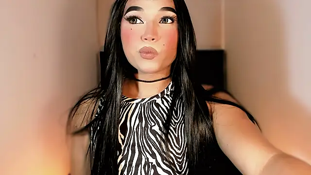 misstreslatin webcam
