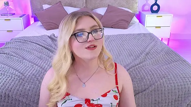 Jules_night live cam on StripChat