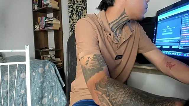Scarlett-velvet webcam