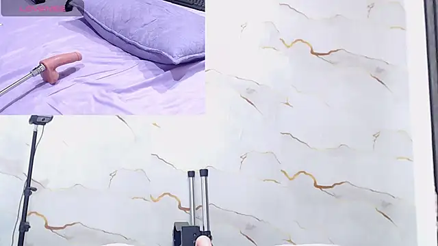 Emma_trons_ webcam