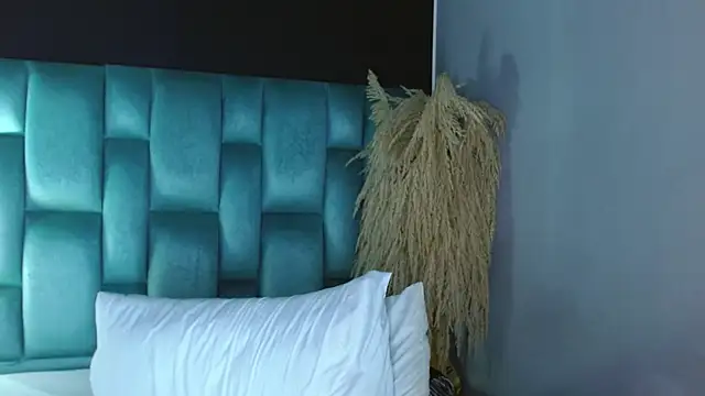 AmmyJones_ webcam
