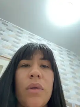 kim_monti webcam
