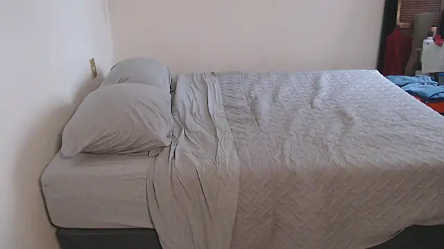 fitnessboy177_ webcam