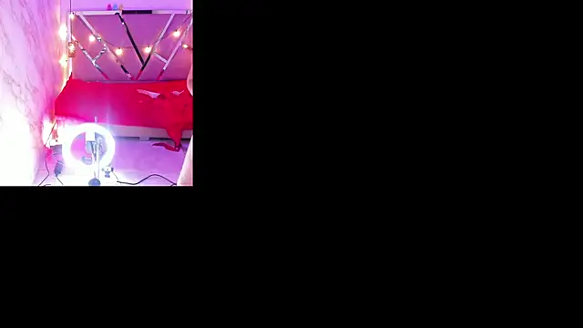ErikaMontiel__ webcam