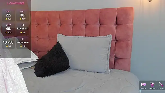 victoria_decapri webcam