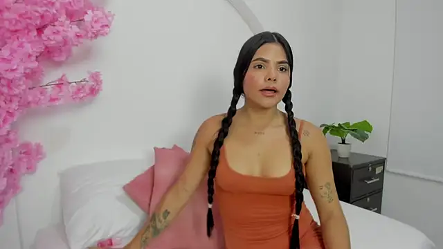 molly_lovee_ webcam