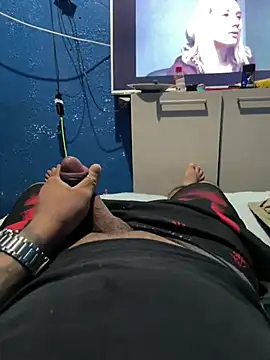 Alangostoso092 webcam