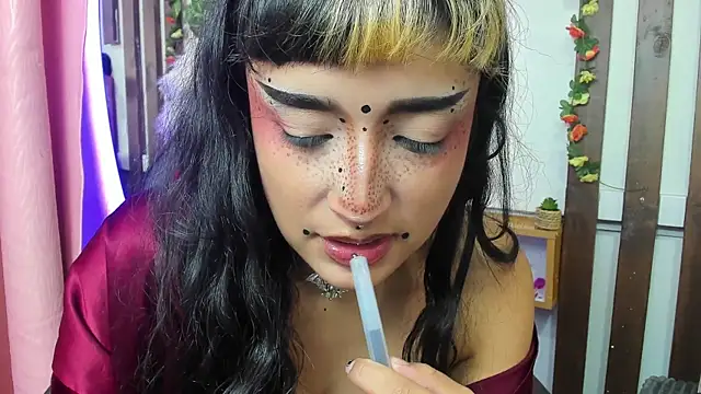 MeowMota_ live cam
