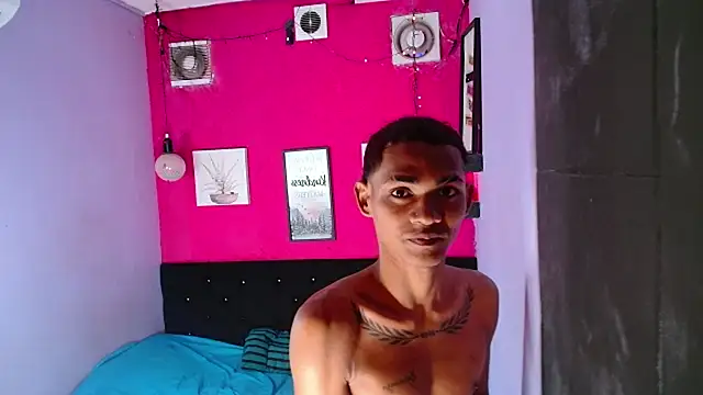 black_twinks webcam