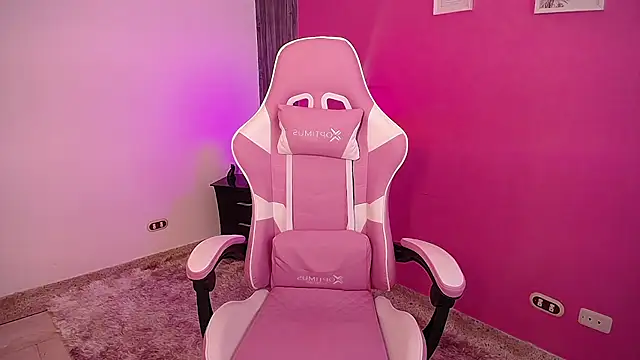 petitecherry_ webcam
