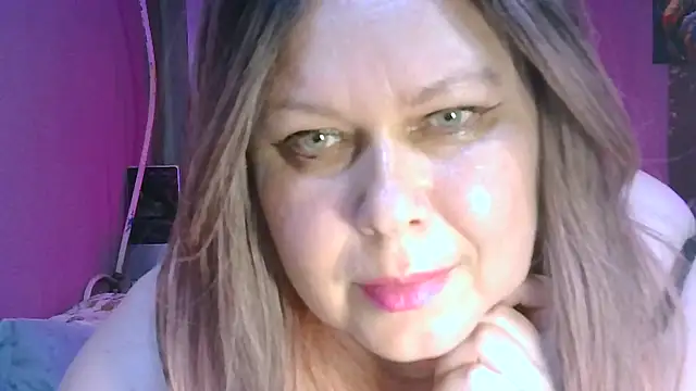 Roksolana5398 webcam