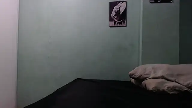 Starlin_Kane live cam on StripChat