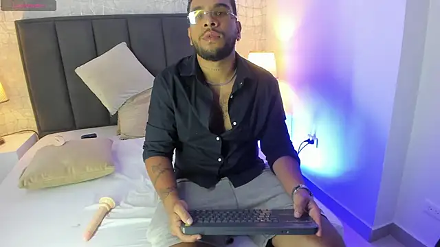 Jacksson_Miller_ live cam on StripChat