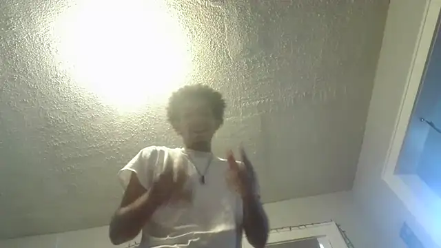 bigdickjojo69 live cam on StripChat