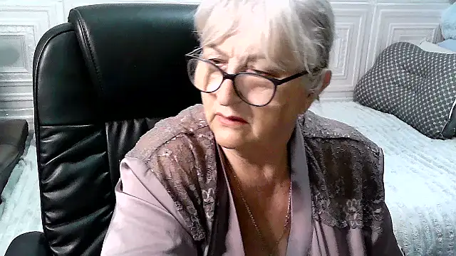 LolkaAlyss webcam