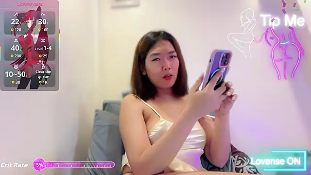 Molly_Grande live cam on StripChat