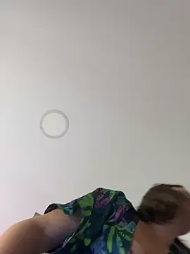 MaryJey webcam