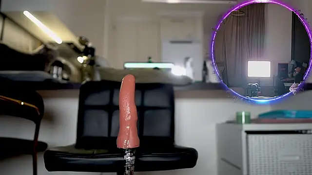 Miss69Ri99 webcam