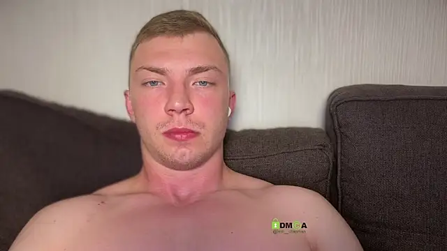 iron__chap webcam
