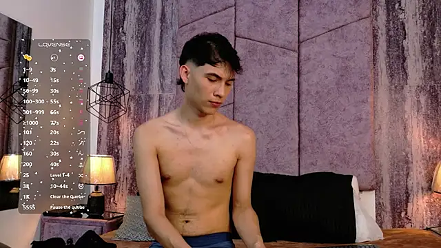 AronTawers webcam