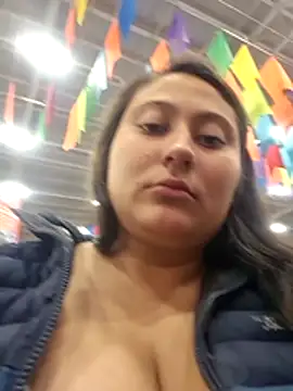 Celeem_ webcam