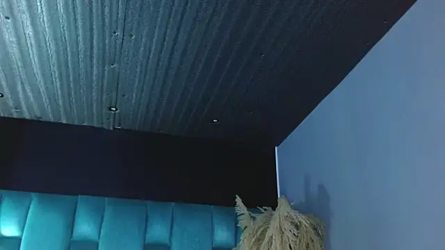 AmmyJones_ webcam