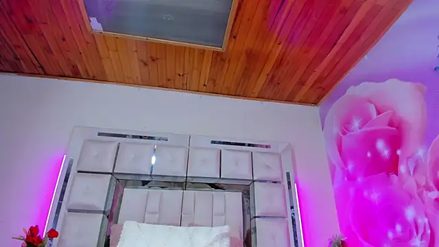 mia_peyton webcam