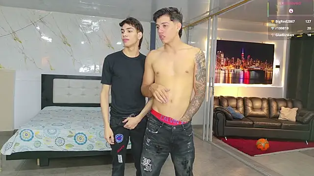 Voyeurism_guyss webcam