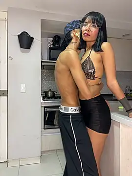 Wild_lovers_ webcam