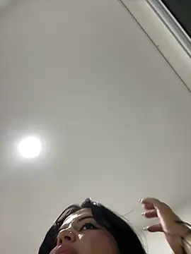 IvannaHot29 webcam