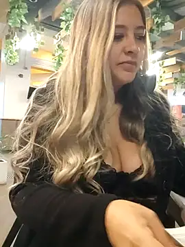 alana_69 webcam