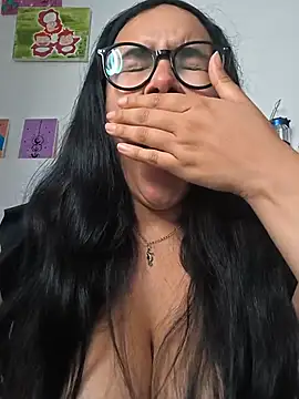 Annya-sweet webcam