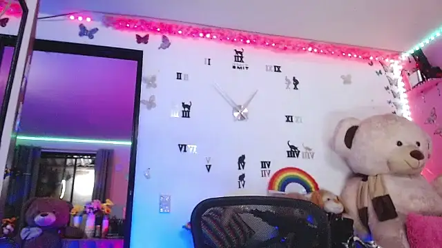 goddess_BigassCock webcam