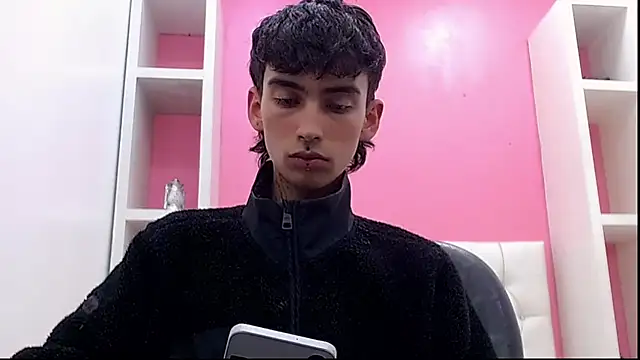 ttimy_x_boy webcam