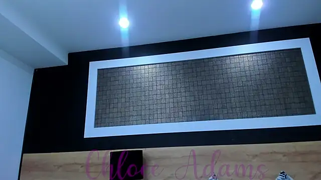 Chloee__Adams live cam on StripChat