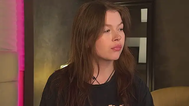 Alice_Night webcam