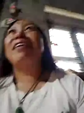 Moon_squirtt webcam