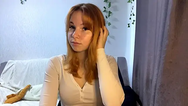 Ginger_Baby live cam on StripChat