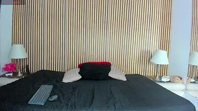 Caitlynn_ webcam