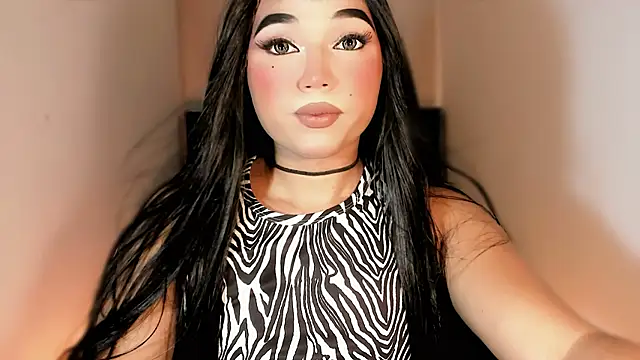 misstreslatin webcam