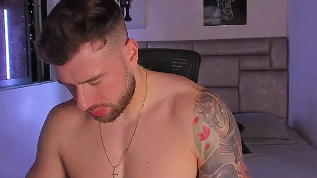 paul_rogerr webcam