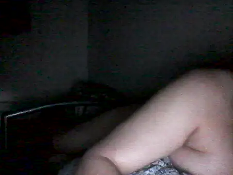 lickthehottie live cam on StripChat