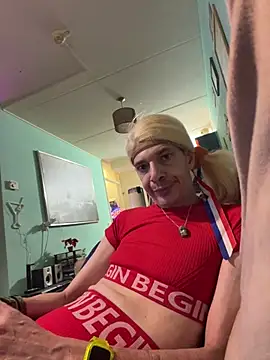 Doggyray44 webcam